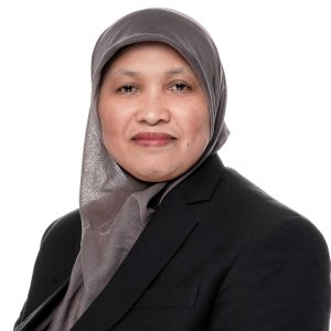 2. Prof. Dr. Dra. Titin Siswantining, D.E.A.